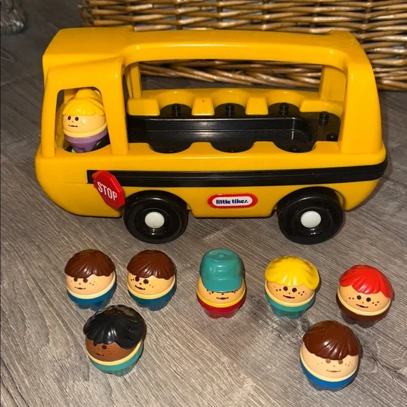 Vintage Little Tikes School Bus & 8 Toddle Tots Children's Toy Play Lot Set - Picture 9 of 10